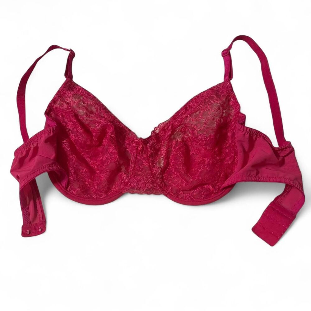 Vanity Fair Women's Pink Lace Bra